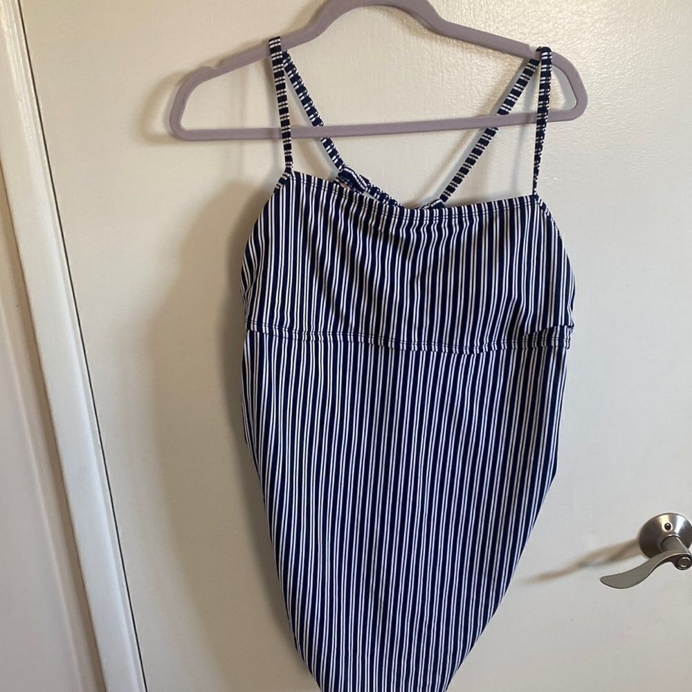Maternity swimsuit top, navy and white striped adjustable straps. Size XXL